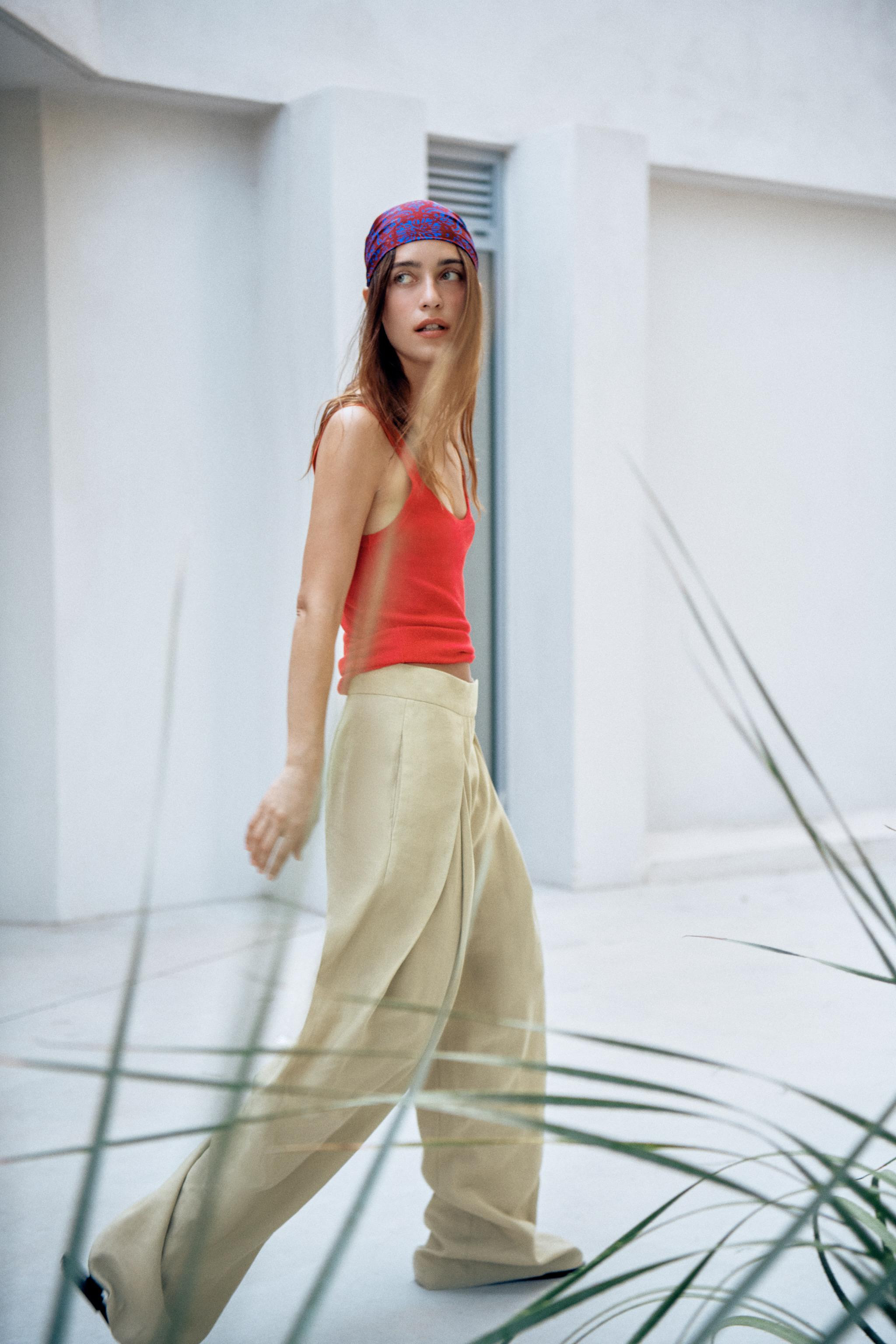 ZW COLLECTION PLEATED WIDE LEG PANTS | Zara US