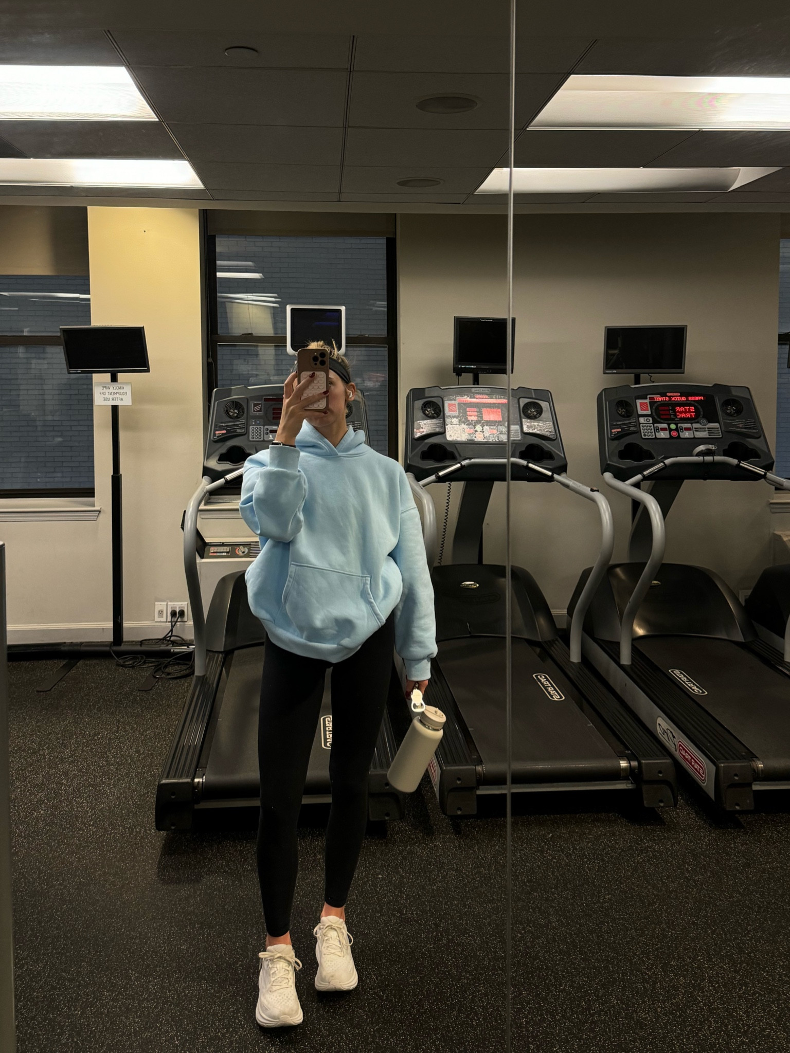 morning gym session 🦋🪼 

loving this cozy blue sweatshirt for work from home, gym sessions, and comfy attire. 🤭



#LTKfindsunder100 #LTKfitness #LTKfindsunder50