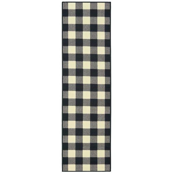 The Gray Barn Garland Gale Gingham Black and Ivory Indoor/ Outdoor Runner Rug - 2'3" x 7'6" Runne... | Bed Bath & Beyond