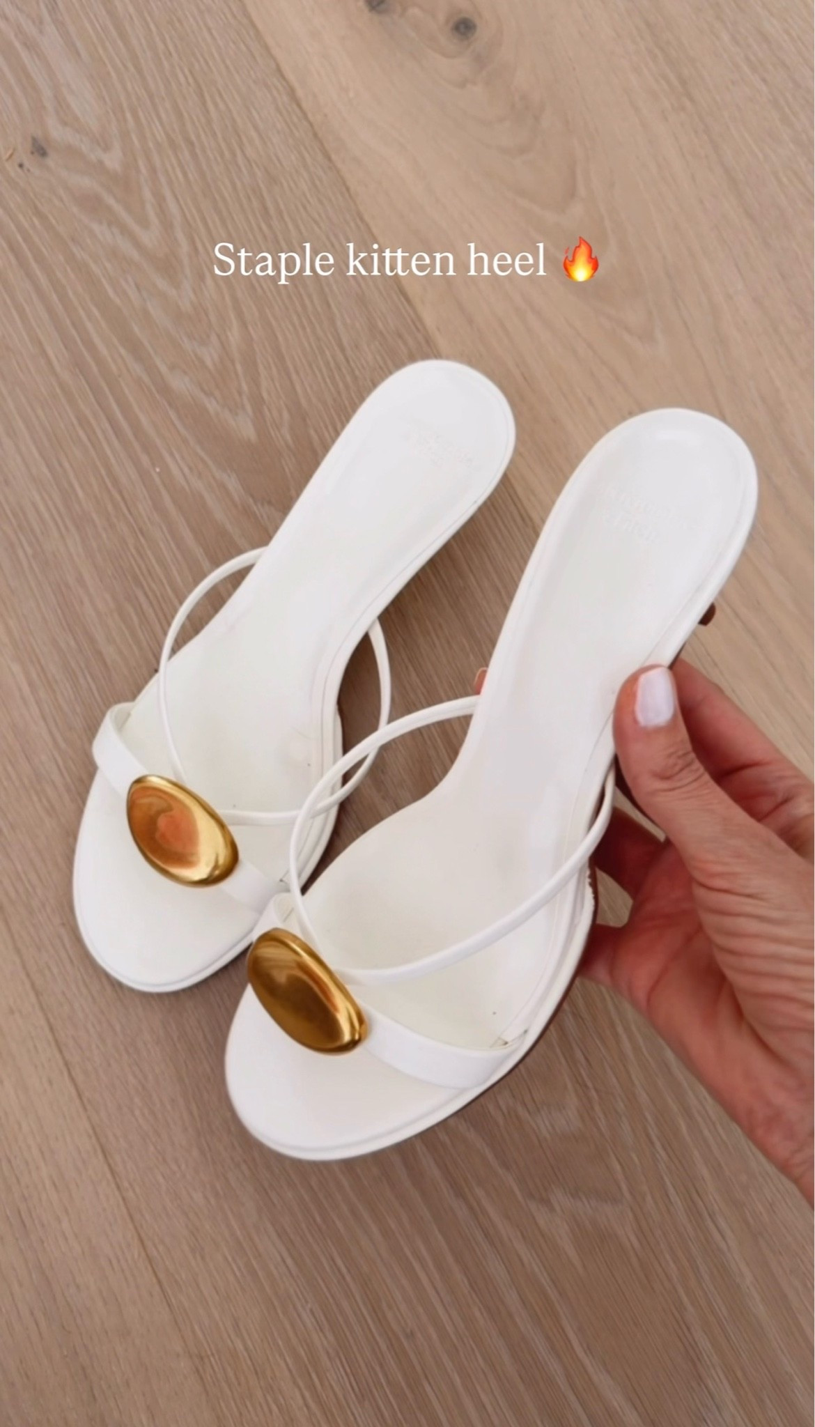 Staple kitten heels that I’m obsessed!
Beautiful, comfortable, and elegant
Fits true to size

#LTKU #LTKootd #LTKSeasonal