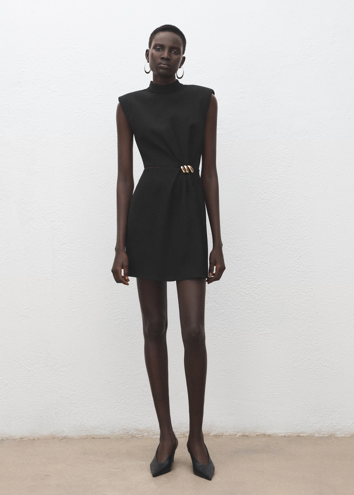 Dress with metal embellishment and cut-out | Mango (US/MX/AU)