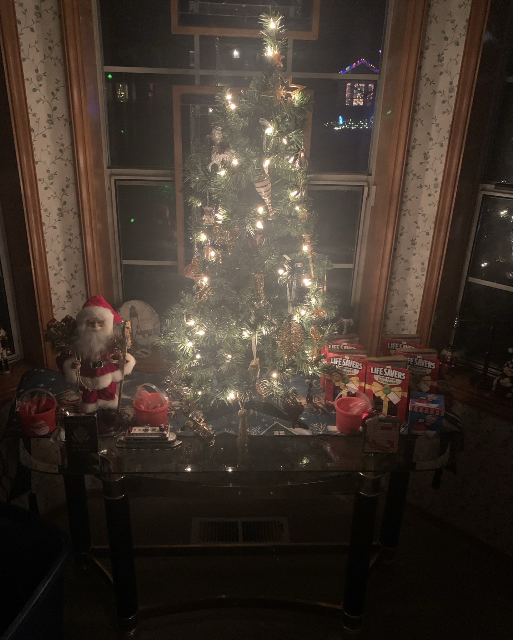 The Lifesaver’s 🛟Christmas 🎄❤️💚 Storybook is a Christmas tradition that I grew up with. Who else loves the Lifesaver Christmas Storybook 📕 🍭 🍬? 

#LTKGiftGuide #LTKHoliday #LTKSeasonal