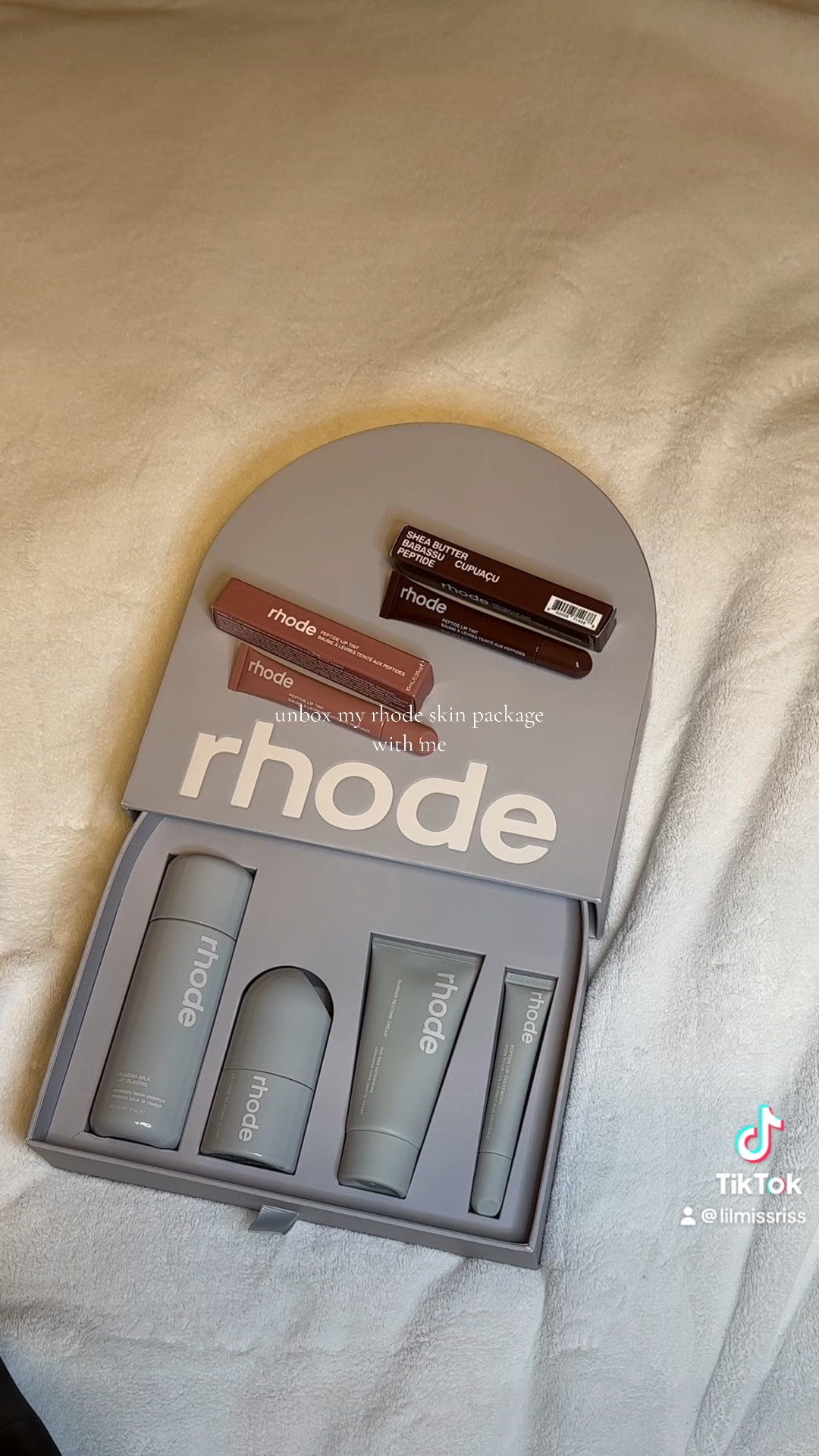 rhode skin by Hailey Bieber unboxing! If you’re looking for glowy skincare that is a perfect base for your makeup routine, this is the one for you !! <33

#LTKbeauty #LTKfindsunder50 #LTKxSephora