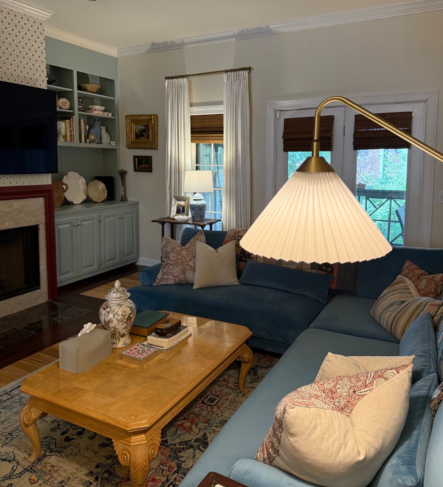 Living room links 🔗

#LivingRoomDecor #LivingRoomFurniture #InteriorDecor #HomeInspo #LivingRoomInspo

#LTKFindsUnder50 #LTKFamily #LTKHome