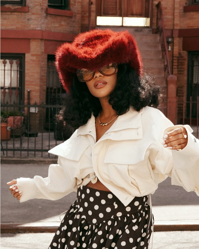 Polka Dots and big hats 

#LTKSeasonal #LTKgrwm #LTKootd