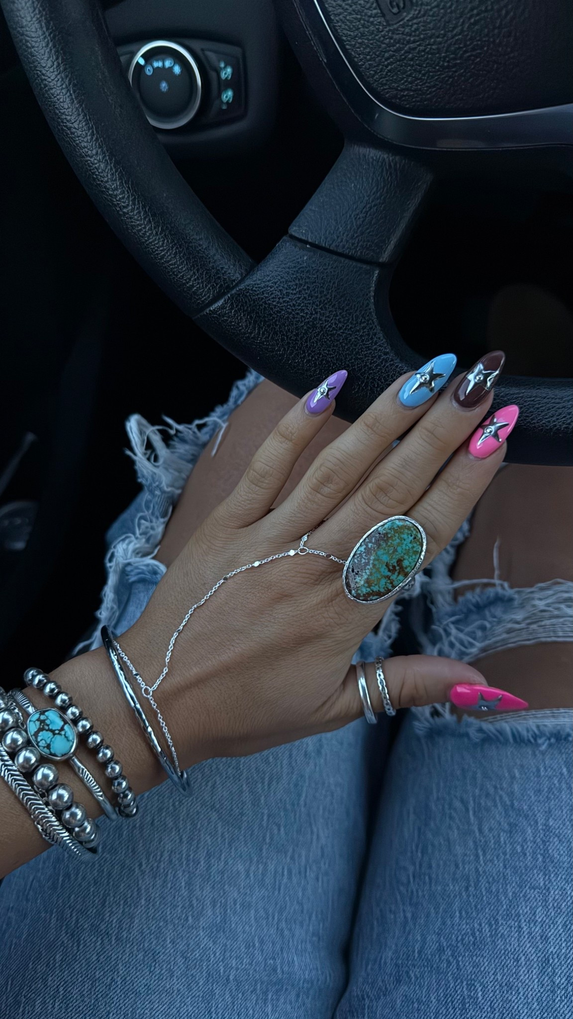 my hand chain everyone asks about 💘

#LTKFestival #LTKgrwm