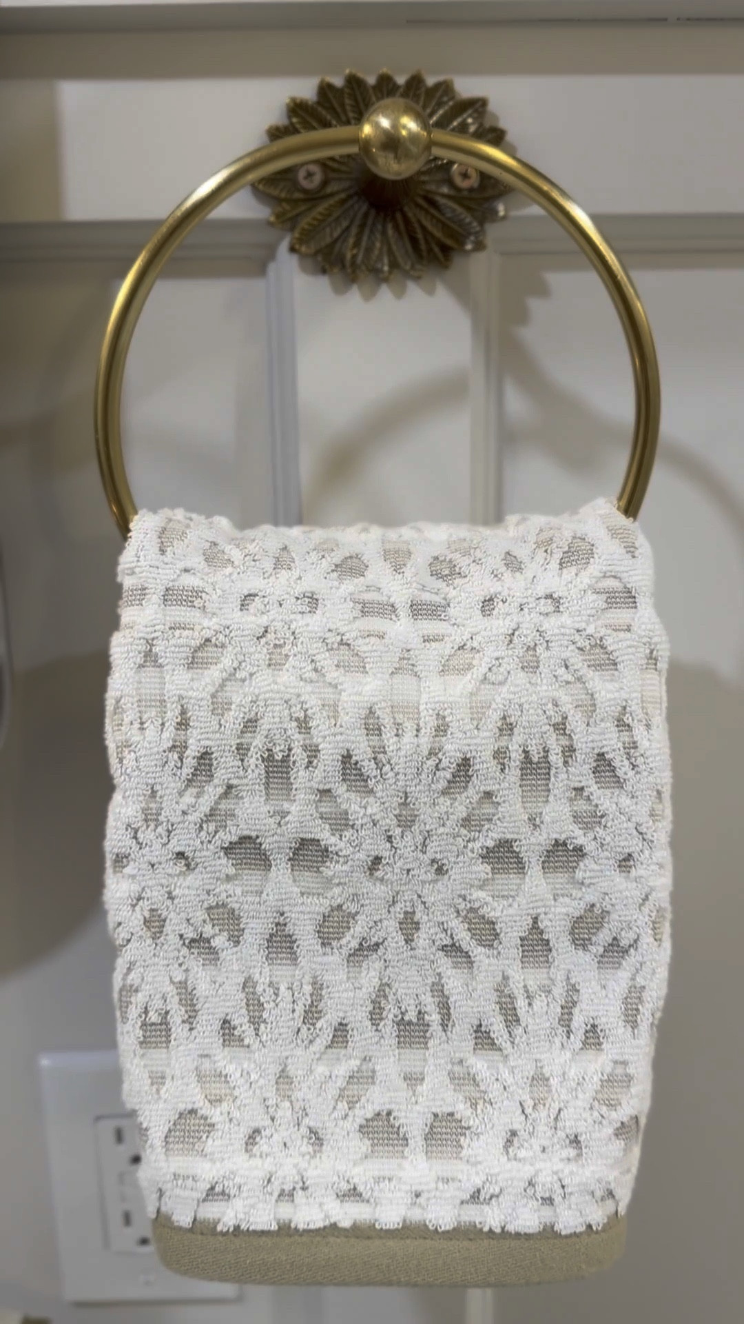 Sometimes it’s the little details that steal the show. We're completely obsessed with this Anthropologie towel ring—it’s officially a favorite. 🤩 

 #LTKHome