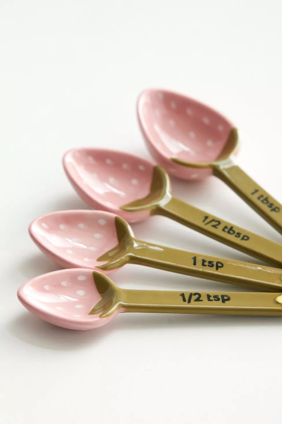 Strawberry Measuring Spoon Set | Urban Outfitters (US and RoW)