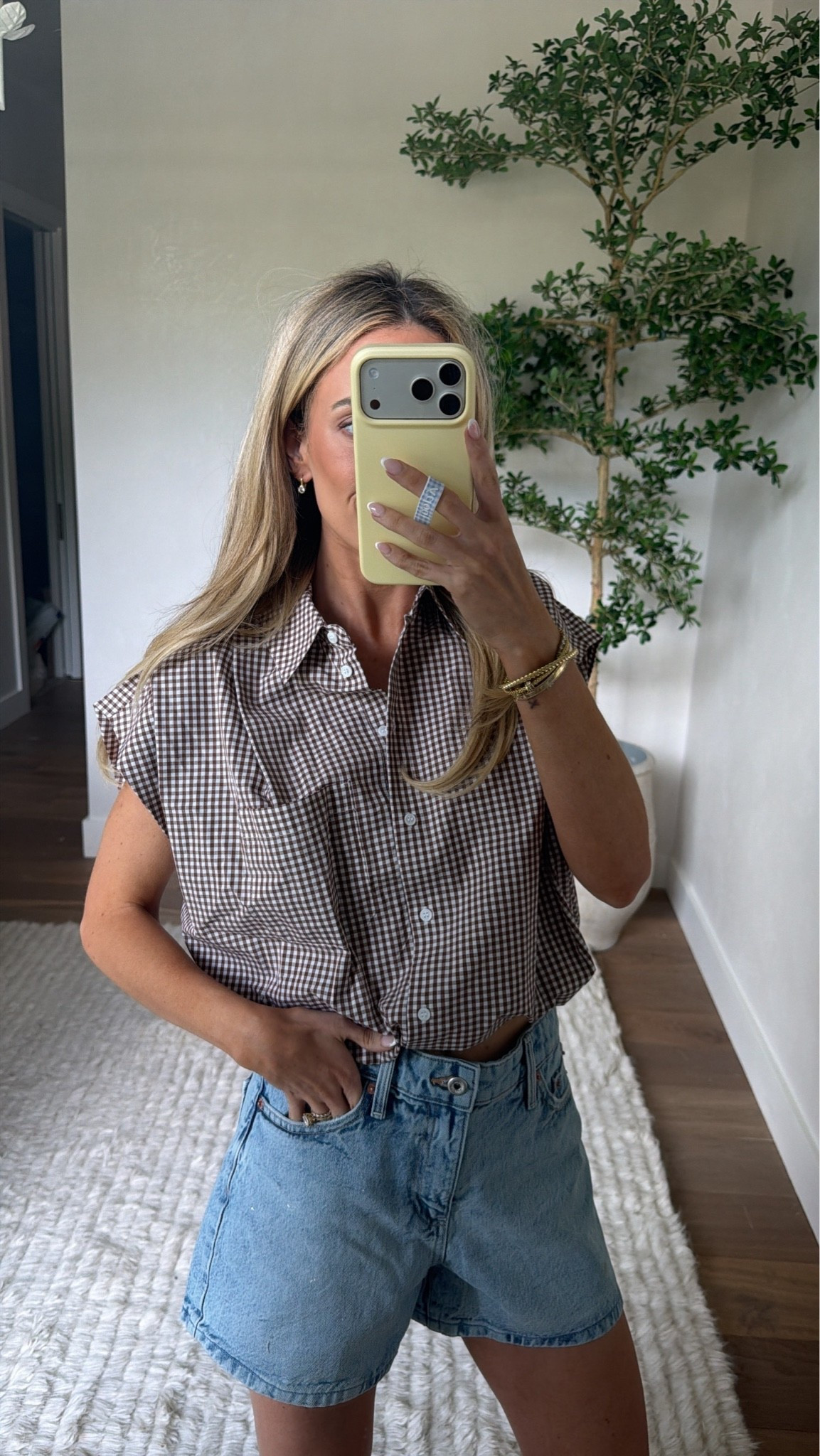 Wearing an XS & 26!

#LTKootd #LTKgrwm #LTKdayinmylife