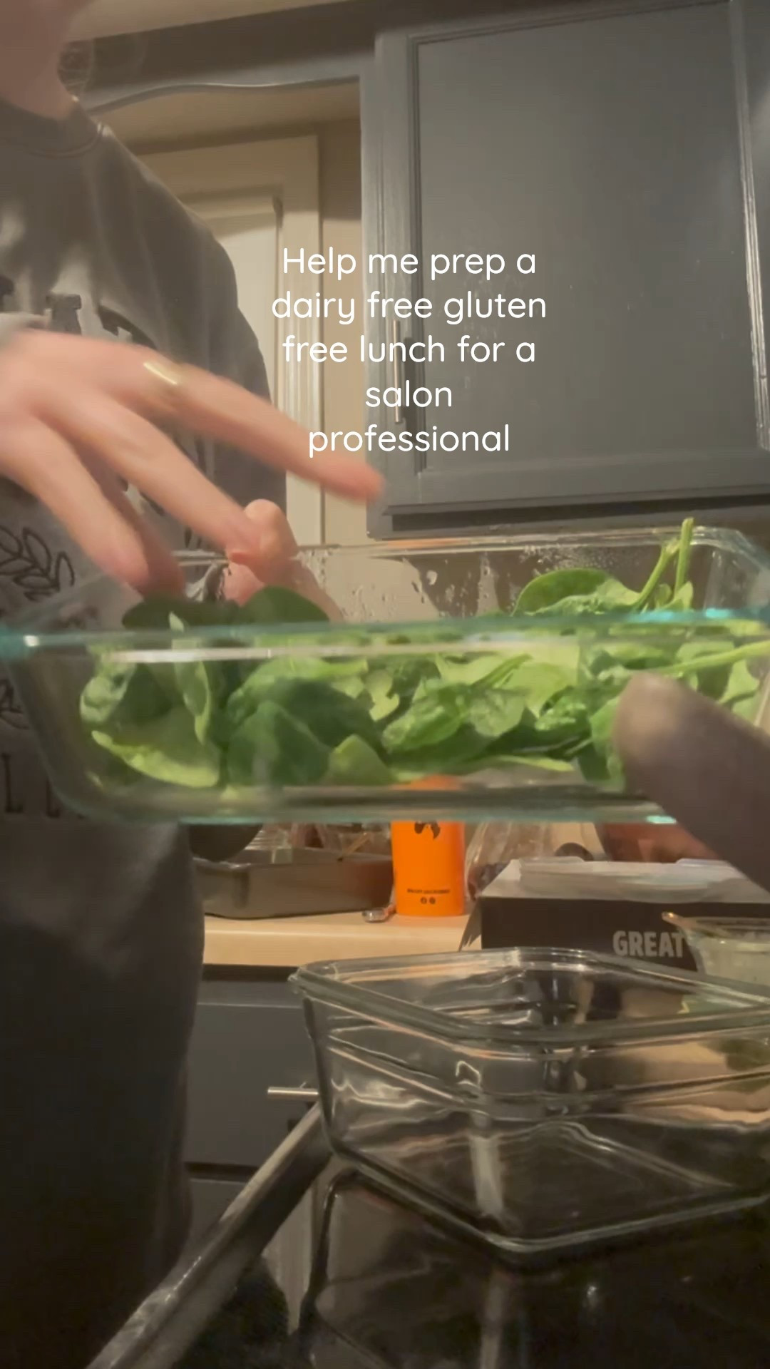 Dairy free/ gluten free lunch prep for my life as a salon professional trying to keep inflammation down. This meal and these containers are pcos/ endometriosis friendly by using glass containers and clean food. 
I chose spinach as the base, topping with tomato/red onion/ cucumber mixed with avocado oil and salt, pepper and lime juice. Topped with dairy free homemade taziki sauce and rotisserie chicken 🌮🫓

#LTKFindsUnder50 #LTKMidsize #LTKHome