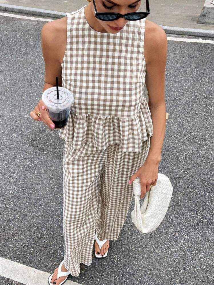 Siren Gaze Women's Summer Casual Vacation White Plaid Ruffle Hem Sleeveless Open Back Blouse & Wide-Leg Pants Set,Boho Chic Linen-Like Gingham Two Pieces Outfit | SHEIN