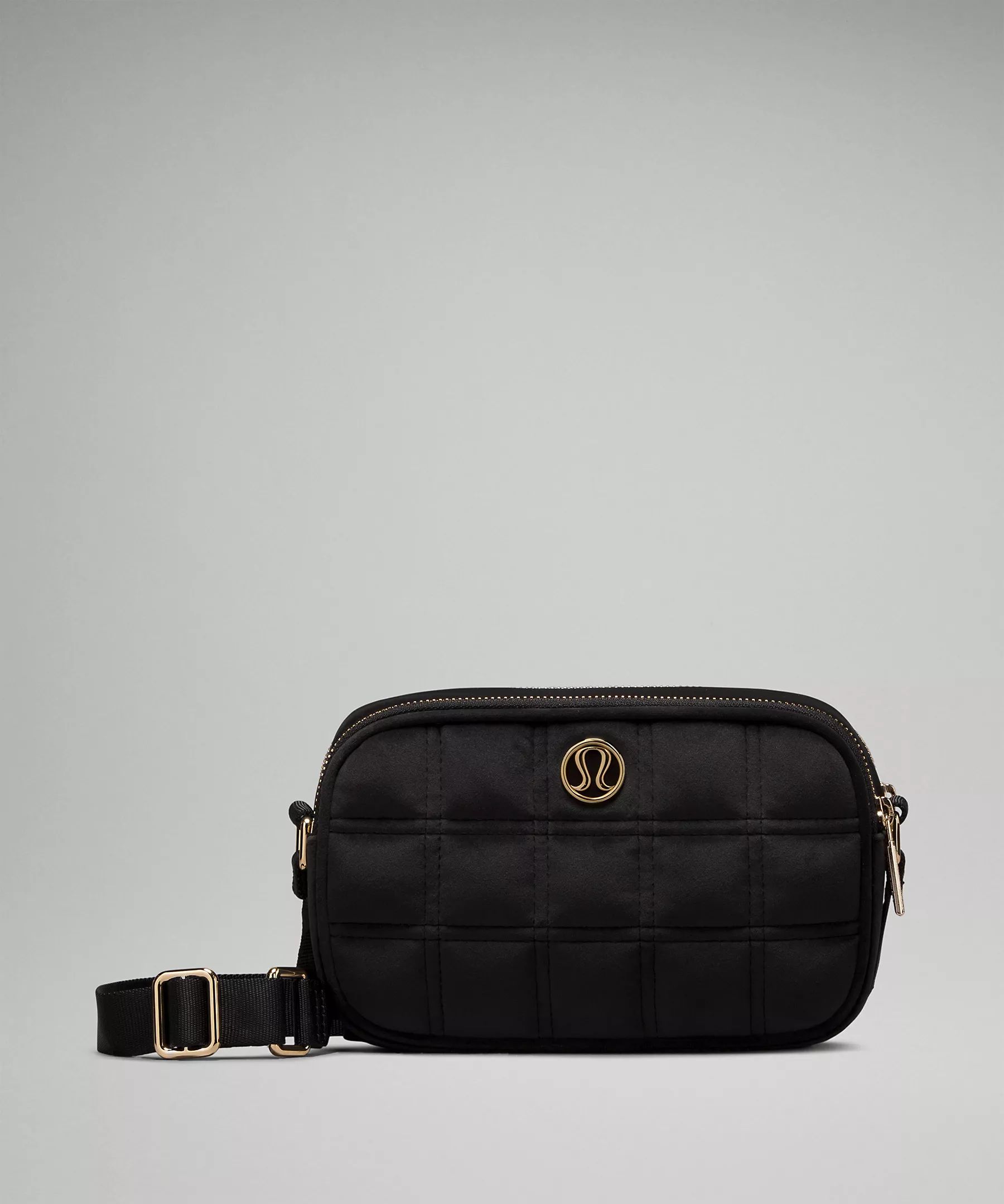 Crossbody Camera Bag 2L *Quilted Velour | Women's Bags,Purses,Wallets | lululemon | Lululemon (US)