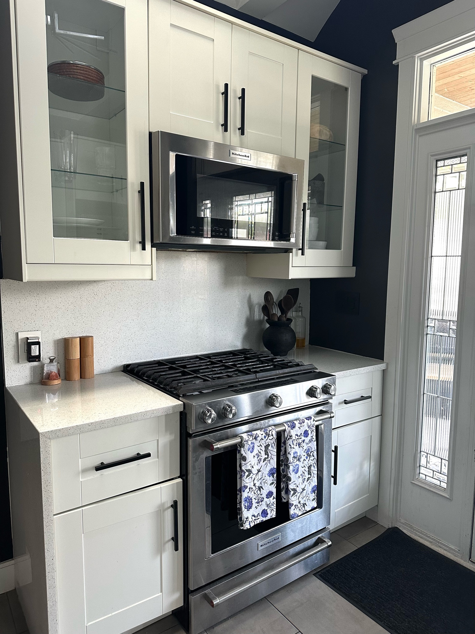 Kitchen faves 💛

#LTKHome #LTKSeasonal #LTKFindsUnder50