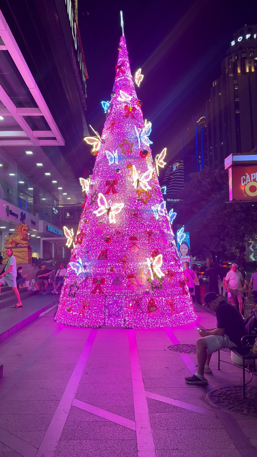 Christmas in Thailand is amazing! So many nice,kind and gentle people. #travel #vlog #thailand #bangkok 

#LTKdayinmylife #LTKHoliday #LTKvlog