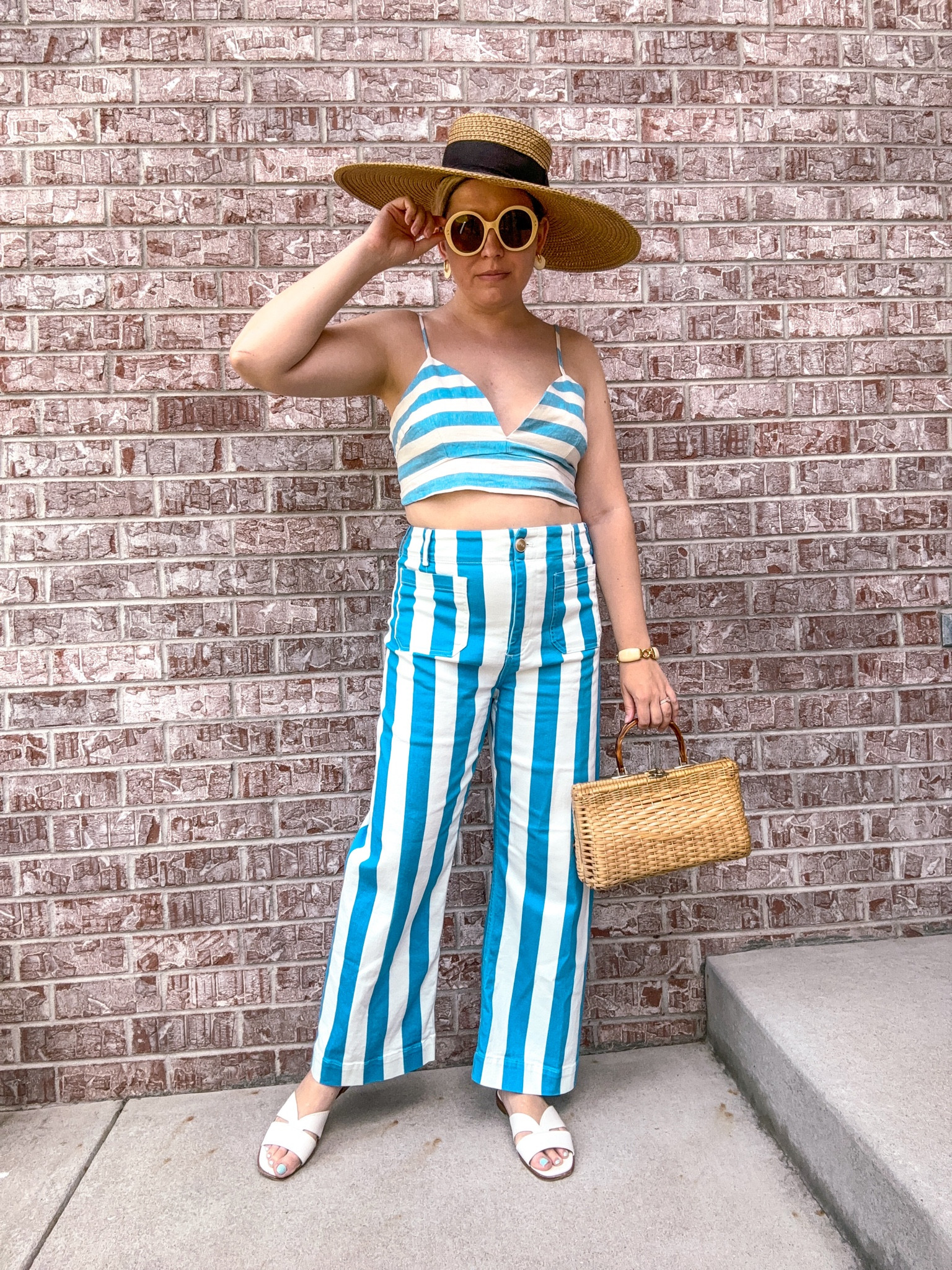 SALE ALERT! 

Grab these pants on sale TODAY! 

#LTKMidsize #LTKSaleAlert #LTKSeasonal