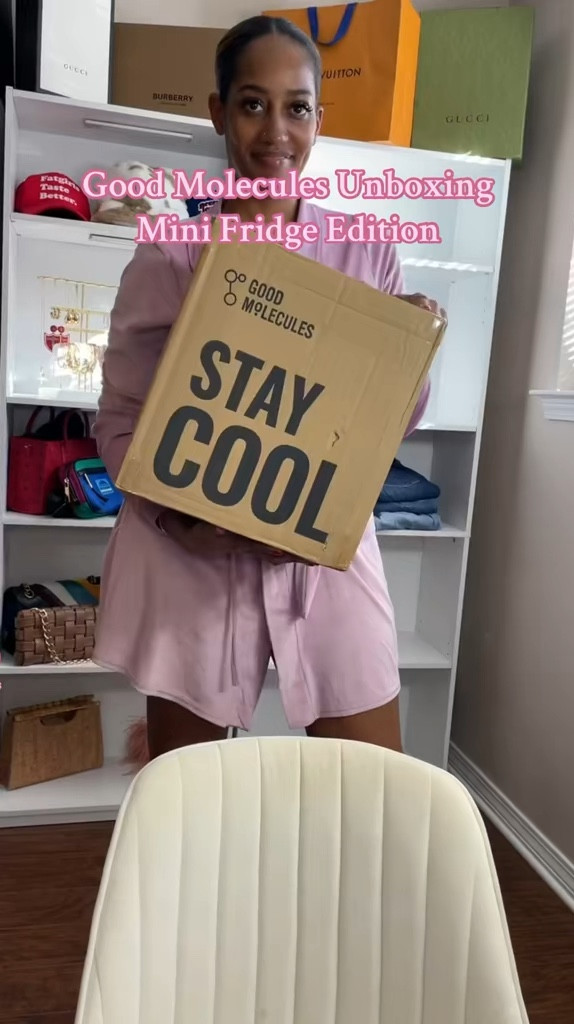 Unboxing the cutest mini fridge from Good Molecules along with my favorite skincare items from them!! They are really some must haves and super affordable! Skincare on a budget for sure!! 

#LTKFindsUnder50 #LTKBeauty