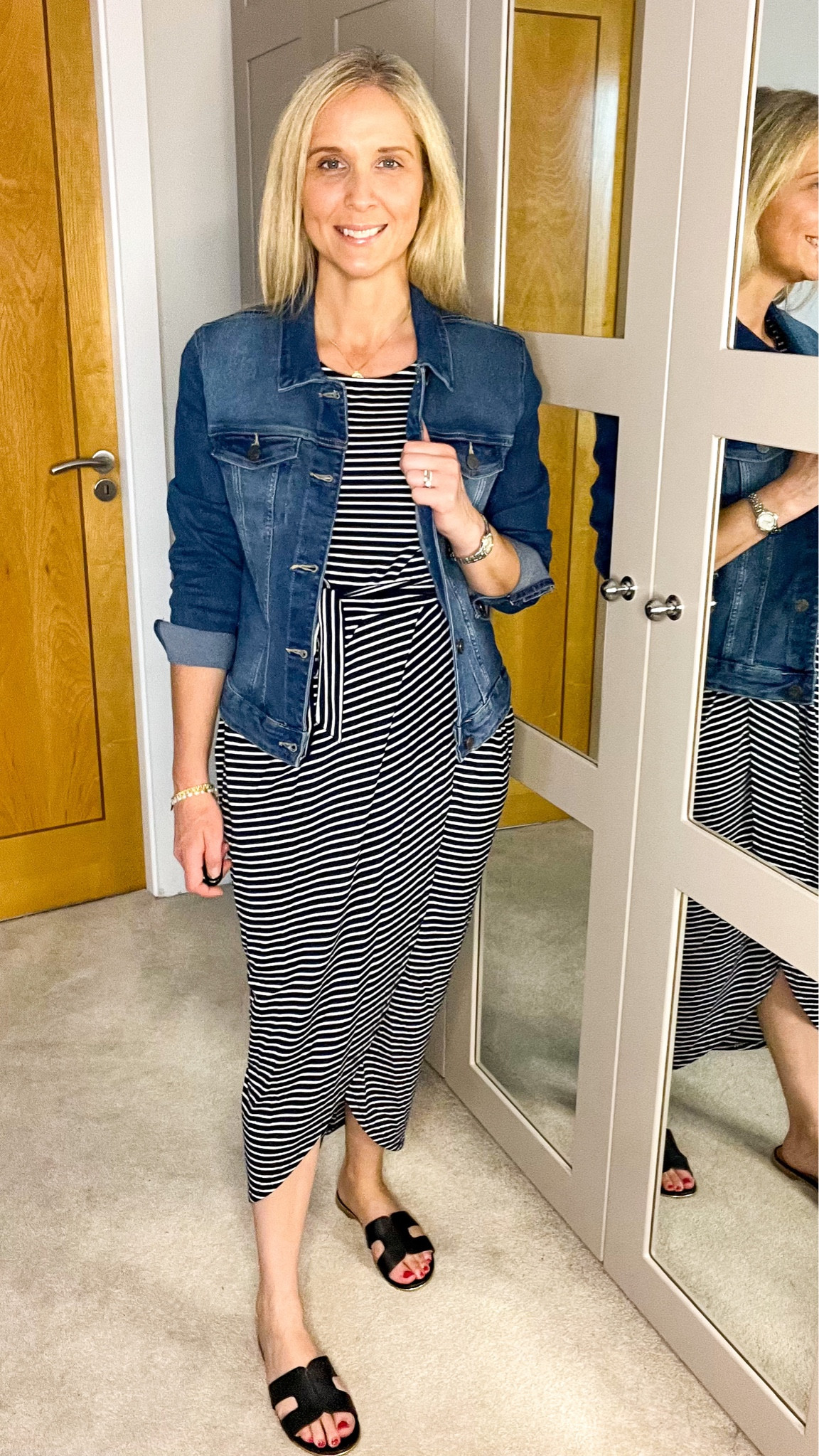 Stripes and denim, a classic combo that never goes out of style. 🌟 #OOTD #FashionFaves" iCLOTHING

#LTKover40 #LTKeurope #LTKstyletip