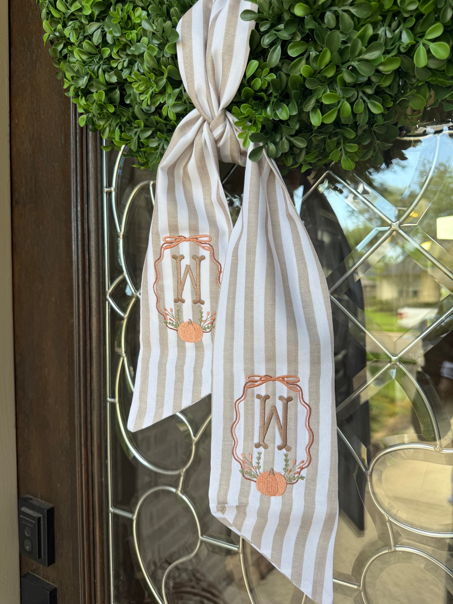 Great way to keep repurposing your wreath seasonally, switch out some seasonal wreath sash’s. Here’s a few of my favorites.

#LTKHome #LTKSeasonal