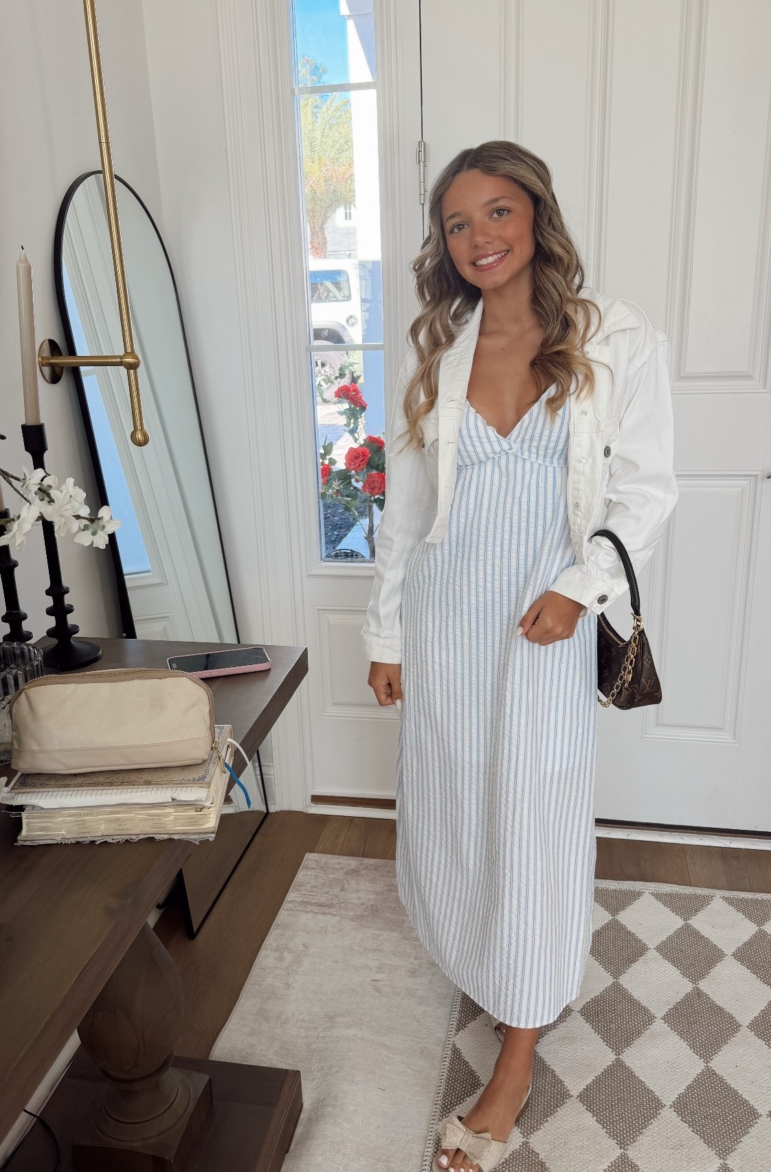 Ell’s blue striped dress 💙✨



#LTKgrwm #LTKootd #LTKSpringSale