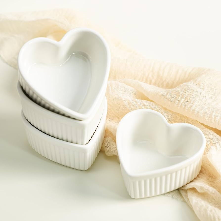 Sizikato Heart-Shaped Porcelain Souffle Dishes, Ramekins - 3.5 Inches for Souffle, Creme Brulee a... | Amazon (US)