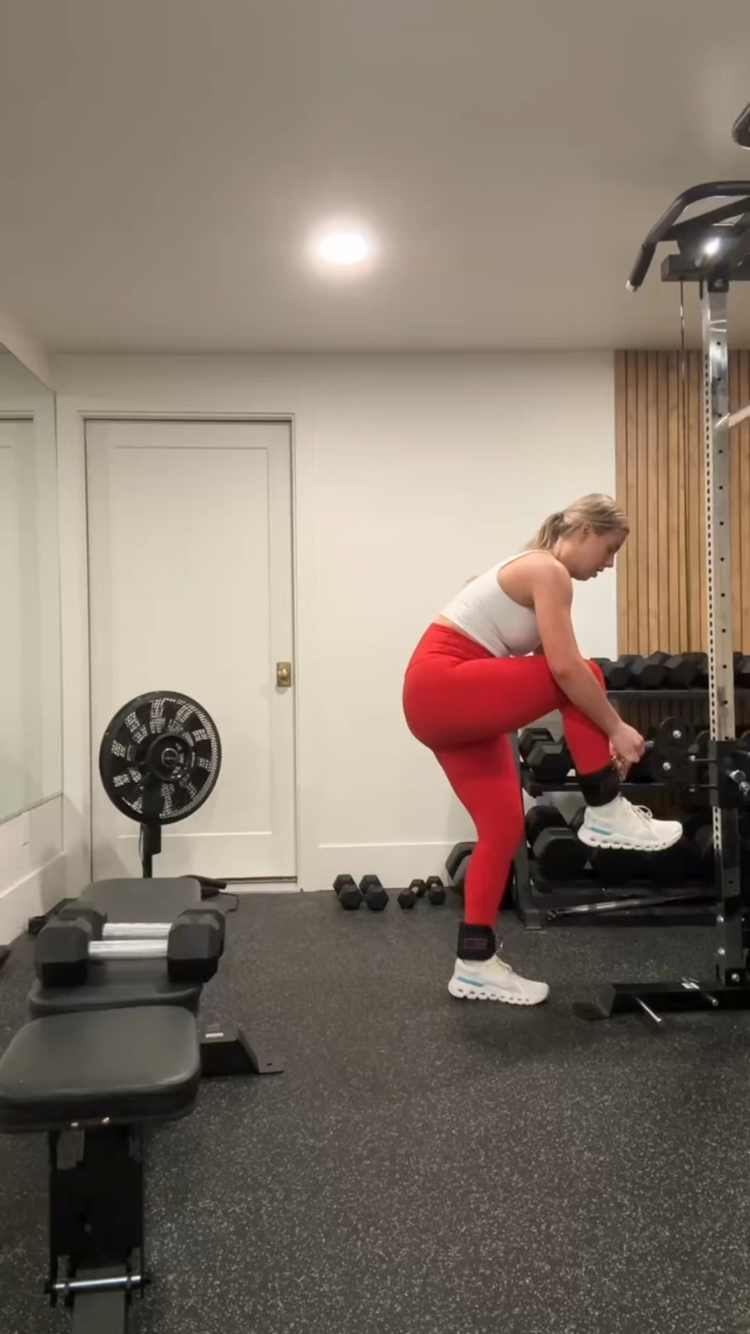 BOOTY WORKOUT. All time favorite amazon leggings that are an exact dupe of the Lululemon super high rise align! Sooo flattering and high waisted and they don’t pill like the Lulu ones!

#LTKActive #LTKStyleTip #LTKFindsUnder50