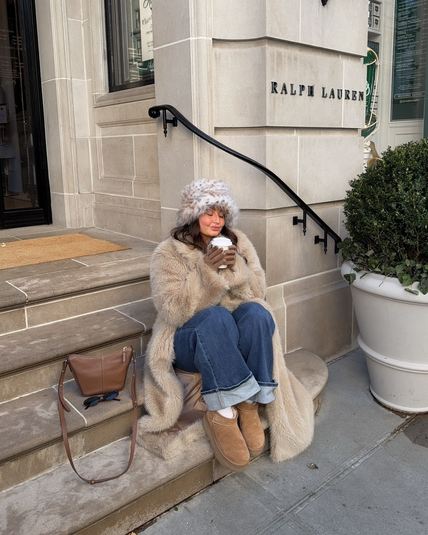 cozy morning coffee run ☕️🧤⛅️❄️✨

#LTKShoeCrush #LTKSeasonal #LTKMidsize