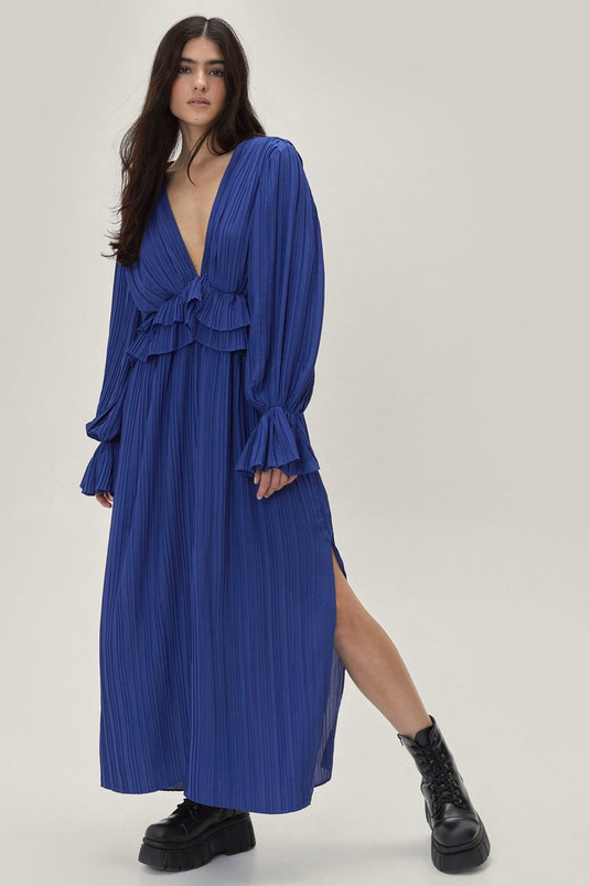 Frill V Neck Maxi Dress | Nasty Gal (US)