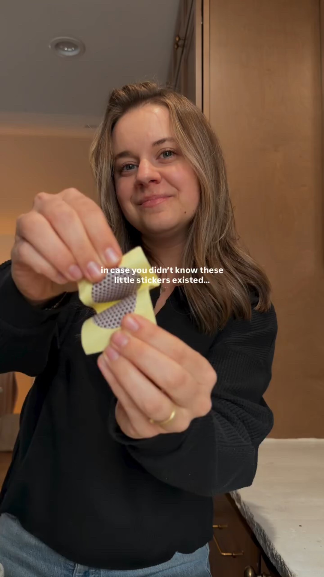 Just in case you didn’t know match striker stickers were a thing…🕯️

Why use a traditional matchbox when you can use a pretty vessel instead? Add one of these to the bottom of any container and suddenly it’s not just decor, it’s functional too.

I love pieces in our home that actually get used, and this is such an easy way to make something practical without sacrificing the look.

Comment MATCH for the link to the striker stickers and matches ✨

#HomeDecorIdeas #FunctionalDecor #ThriftedHome #SimpleDecor #DIYHome