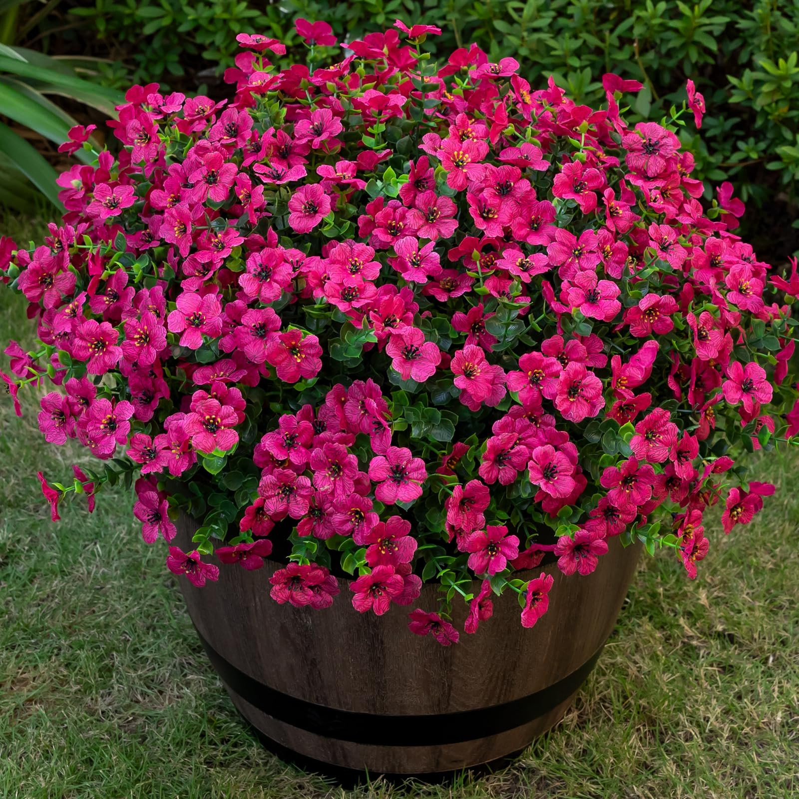 Lnoicy 20 Bundles Artificial Flowers for Outdoor Fake Plants for Spring Decoration,Faux Eucalyptu... | Amazon (US)