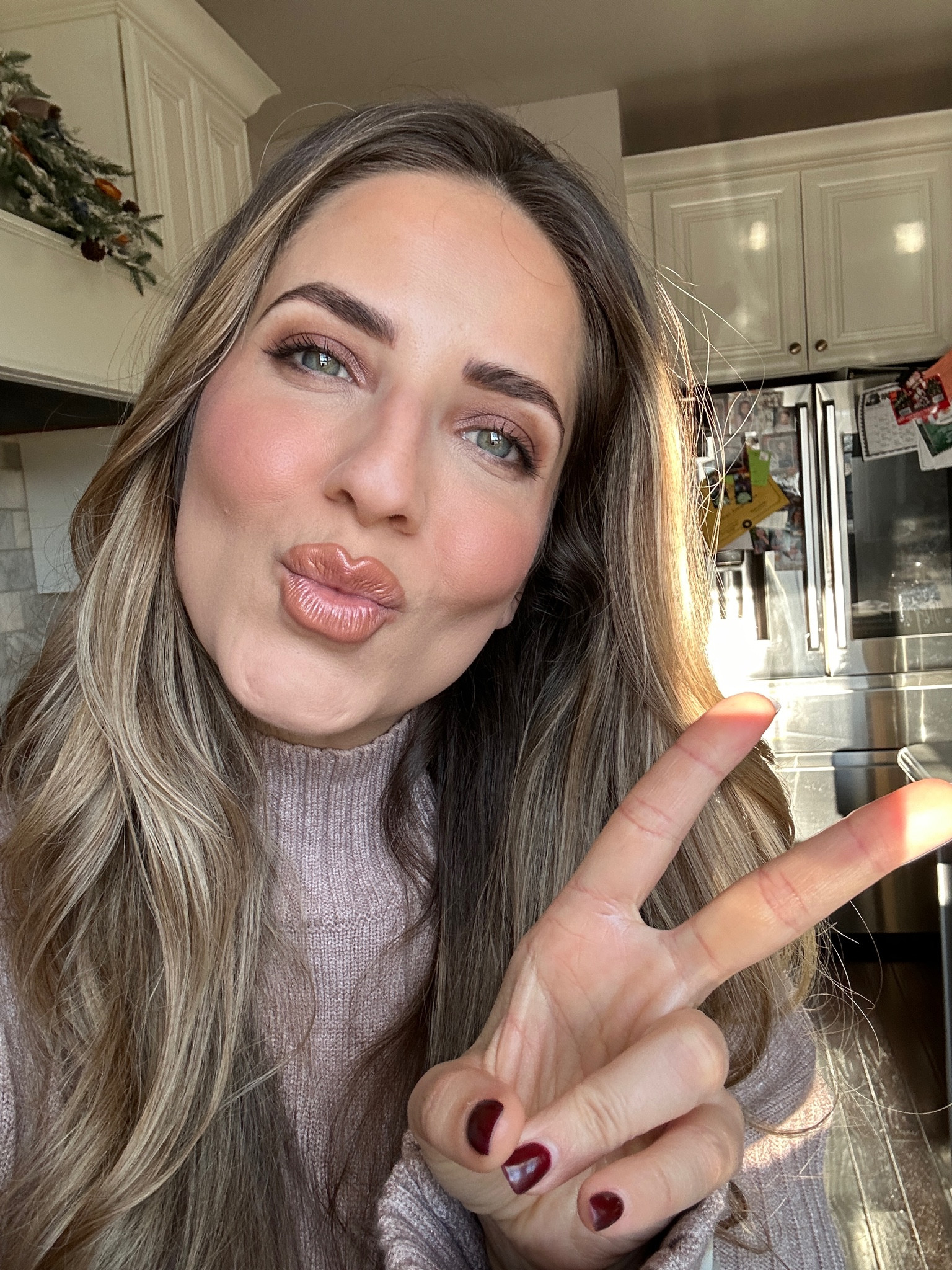 Face of the day! Bronze and glowy isn’t just for summer! Mostly affordable products too which you can’t beat! 

#LTKfindsunder100 #LTKbeauty #LTKfindsunder50