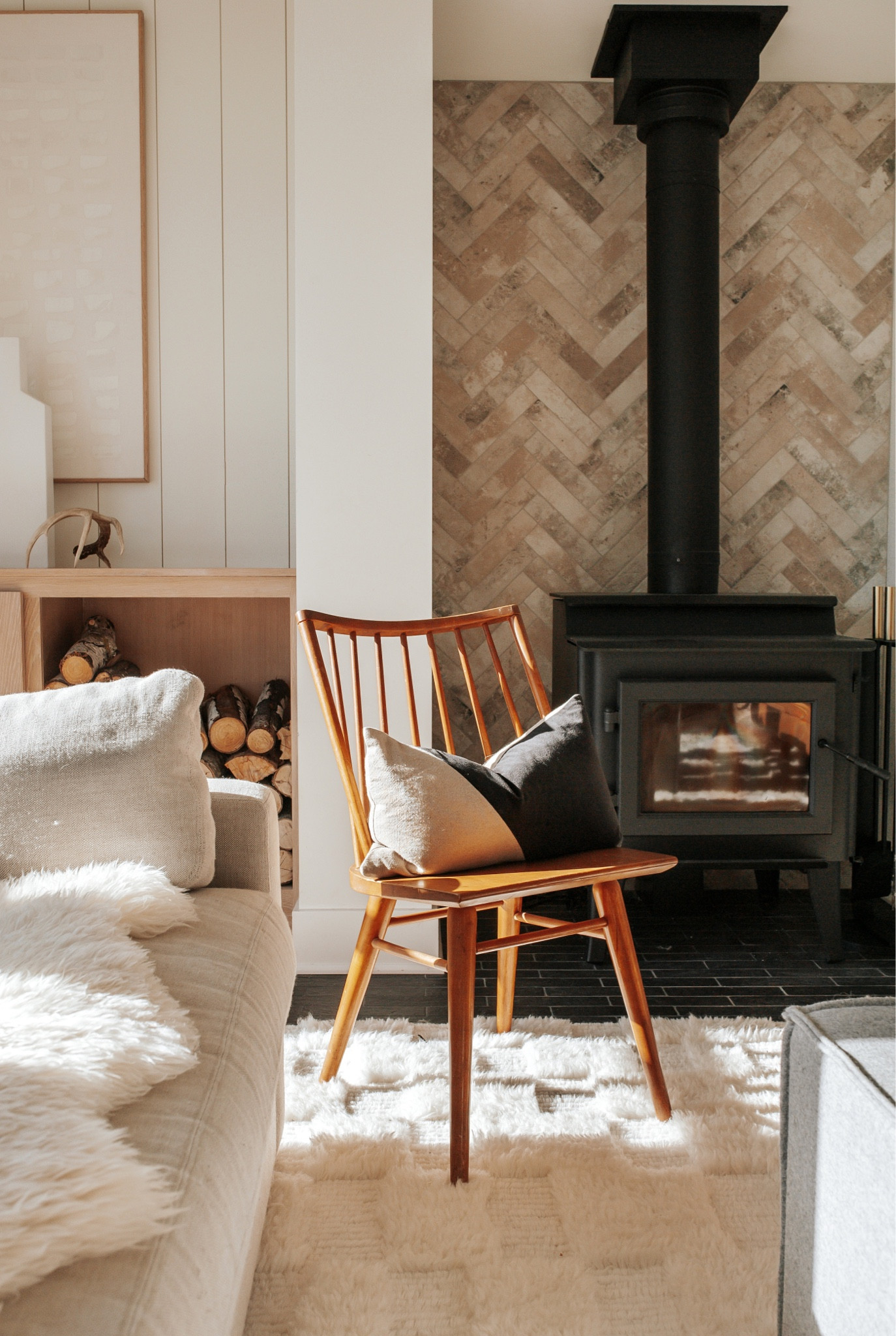 November light! 

Just over here making home hygge cozy, and sharing all my links with you.
Pillow, sheepskin, rug. Chair is Scandi vintage. 🤍

Follow along for simplistic, natural, neutral home with a Scandi touch. 

Mcm, vintage, scandi, neutral, simple.

#LTKhome