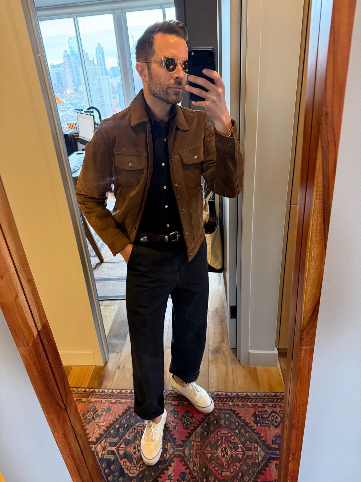 Happy Wednesday everybody here’s what I have on for the office today 🖤

#LTKSeasonal #LTKStyleTip