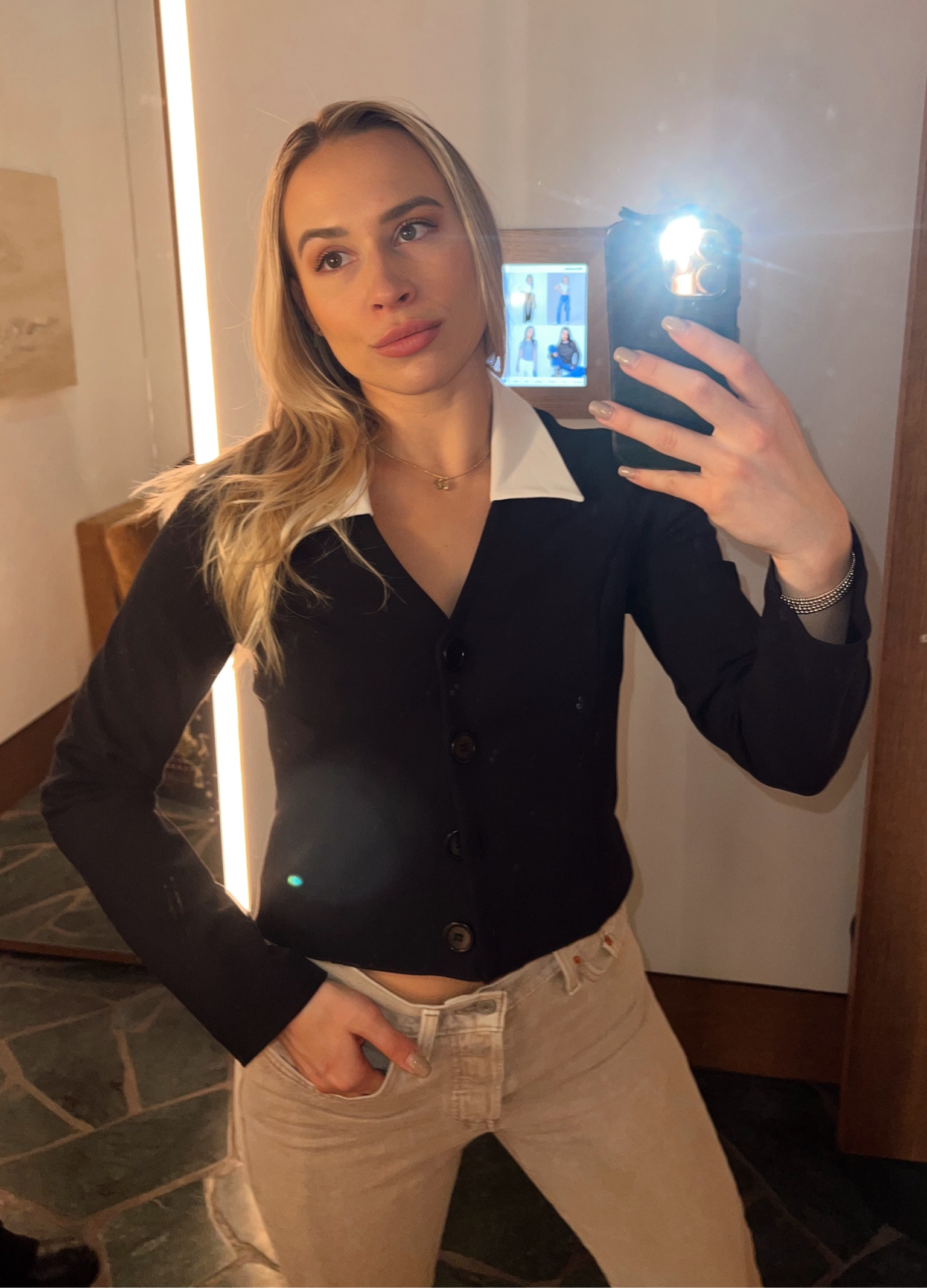 the cutest little collared shirt from reformation

#LTKGiftGuide #LTKWorkwear