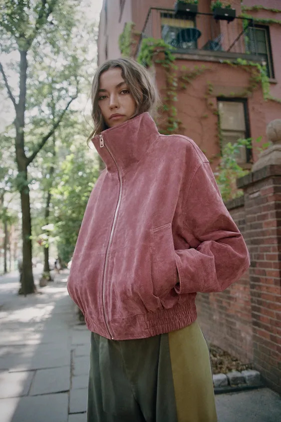 Bomber jacket made from 100% leather. Featuring a high collar, long sleeves, front welt pockets, ... | Zara UK
