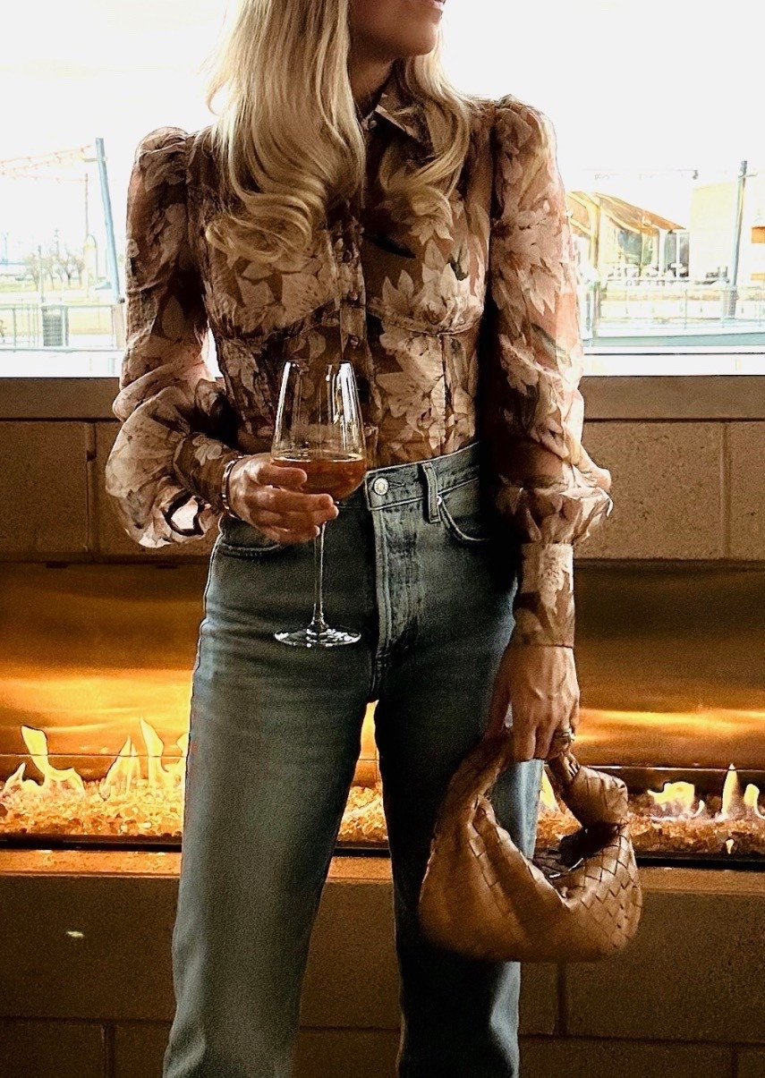 The prettiest floral top
Agolde jeans 
Jeans #LTKValentine

#LTKSeasonal #LTKdayinmylife