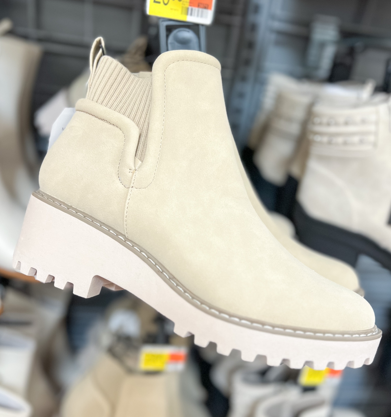 @walmart has stepped up their shoe game this fall! 🍂🍁 They have a ton of great boot options for under $40! 🙌🏼 Linking these ankle Chelsea boots along with a few others on the @shop.LTK app. 🛒 
.
.
.
.
.
.
#walmartfinds #walmartfashion #walmartstyle #walmartshoes #walmartboots #fallboots #chelseaboots #affordablefashion #affordableshoes #fallstyle #ltkstyletip #ltkshoecrush #chelseabootswomen #shoelove #wintershoes #cuteshoes #fallfashion #affordablestyle 

#LTKHoliday #LTKshoecrush #LTKstyletip