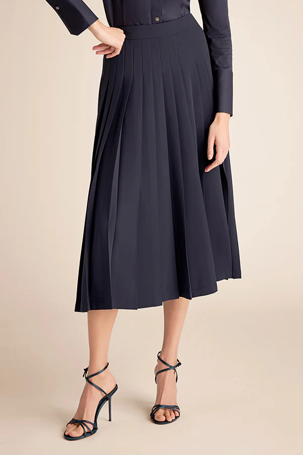 Plaka Pleated Skirt - Everyday Crepe with Topstitch :: Oxford | MM LaFleur
