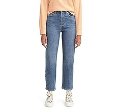 Levi's Women's Ribcage Straight Ankle Jeans | Amazon (US)