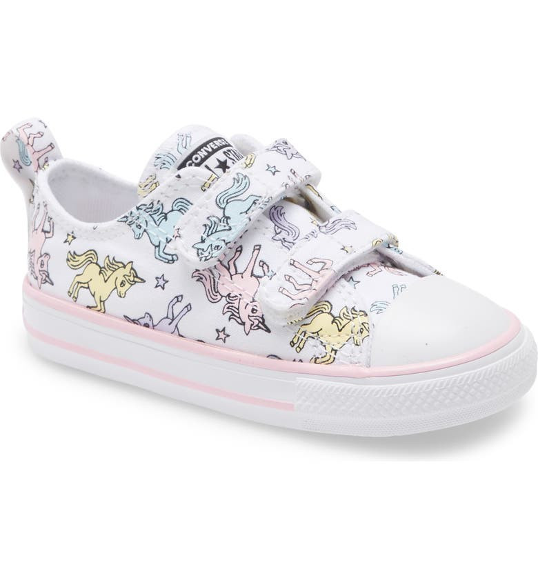 Chuck Taylor® All Star® 2V Sneaker | Nordstrom