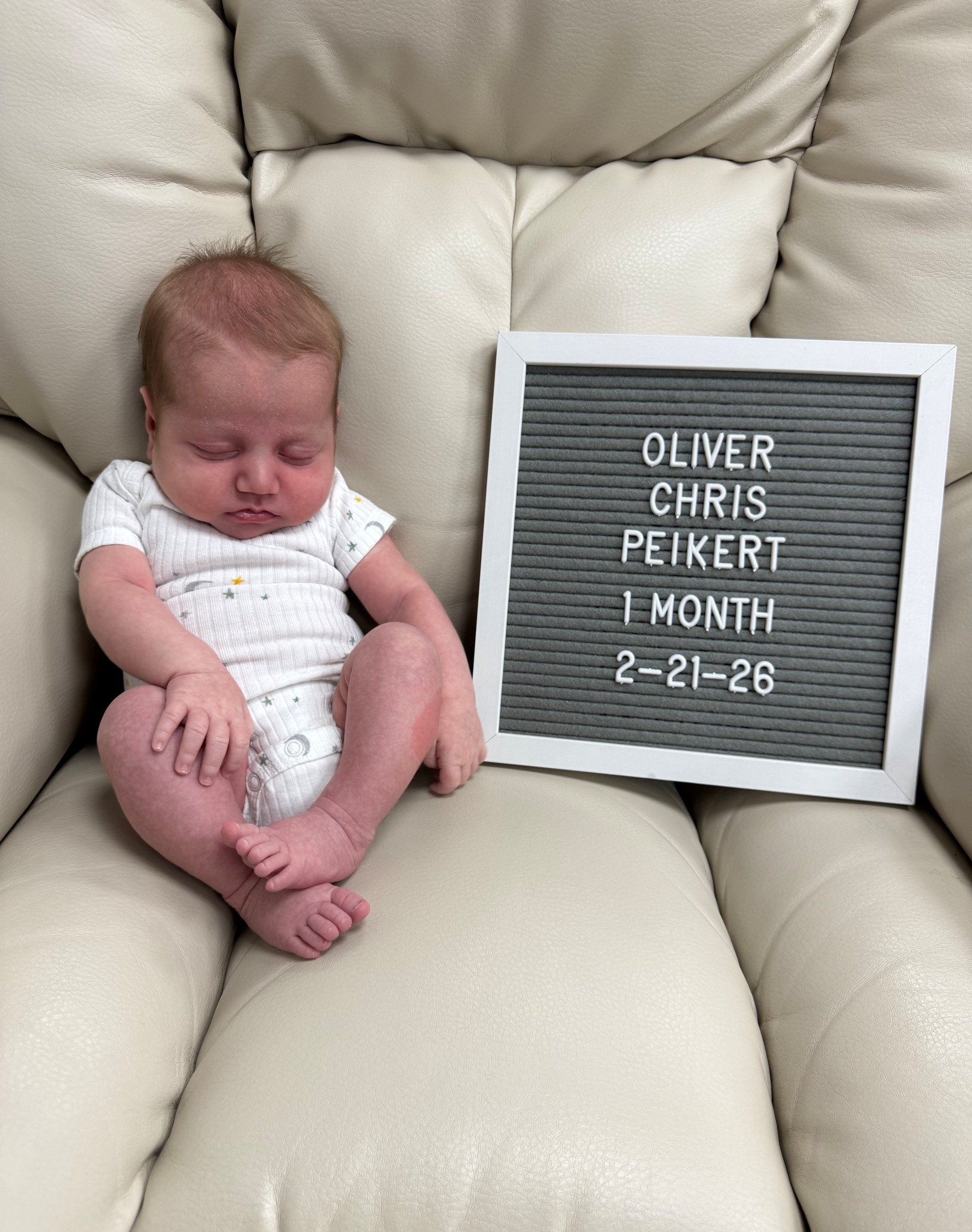 I’ve used this felt letter board for all 4 babies newborn announcements & monthly milestone pictures.

#LTKmomlife #LTKBaby #LTKBump
