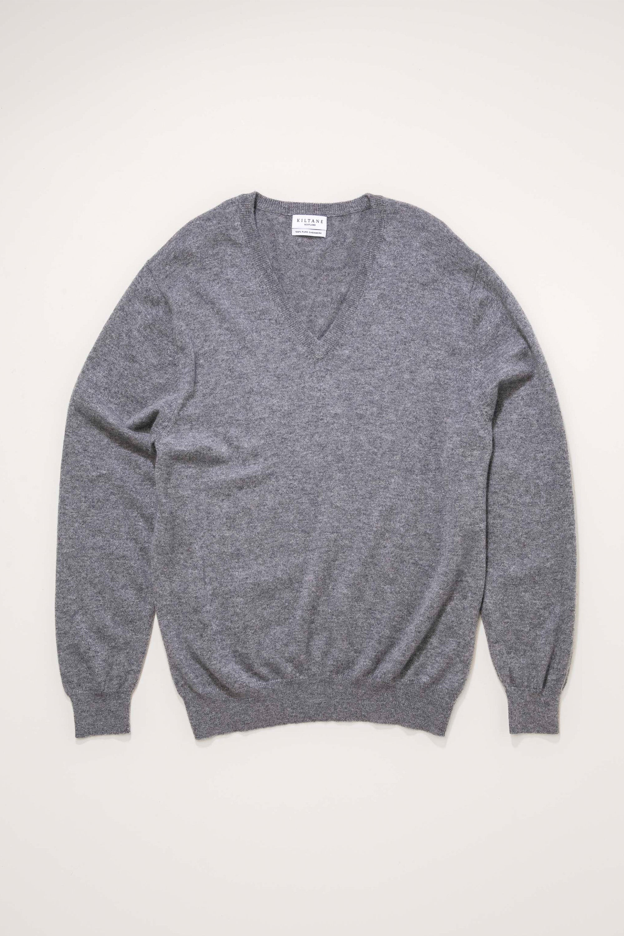 Men's Cashmere V Neck Jumper - Derby Grey | Kiltane
