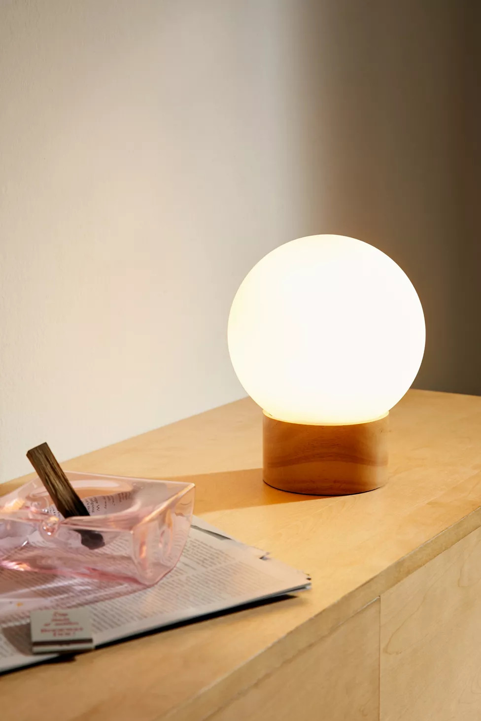 Delia Frosted Globe Table Lamp | Urban Outfitters (US and RoW)
