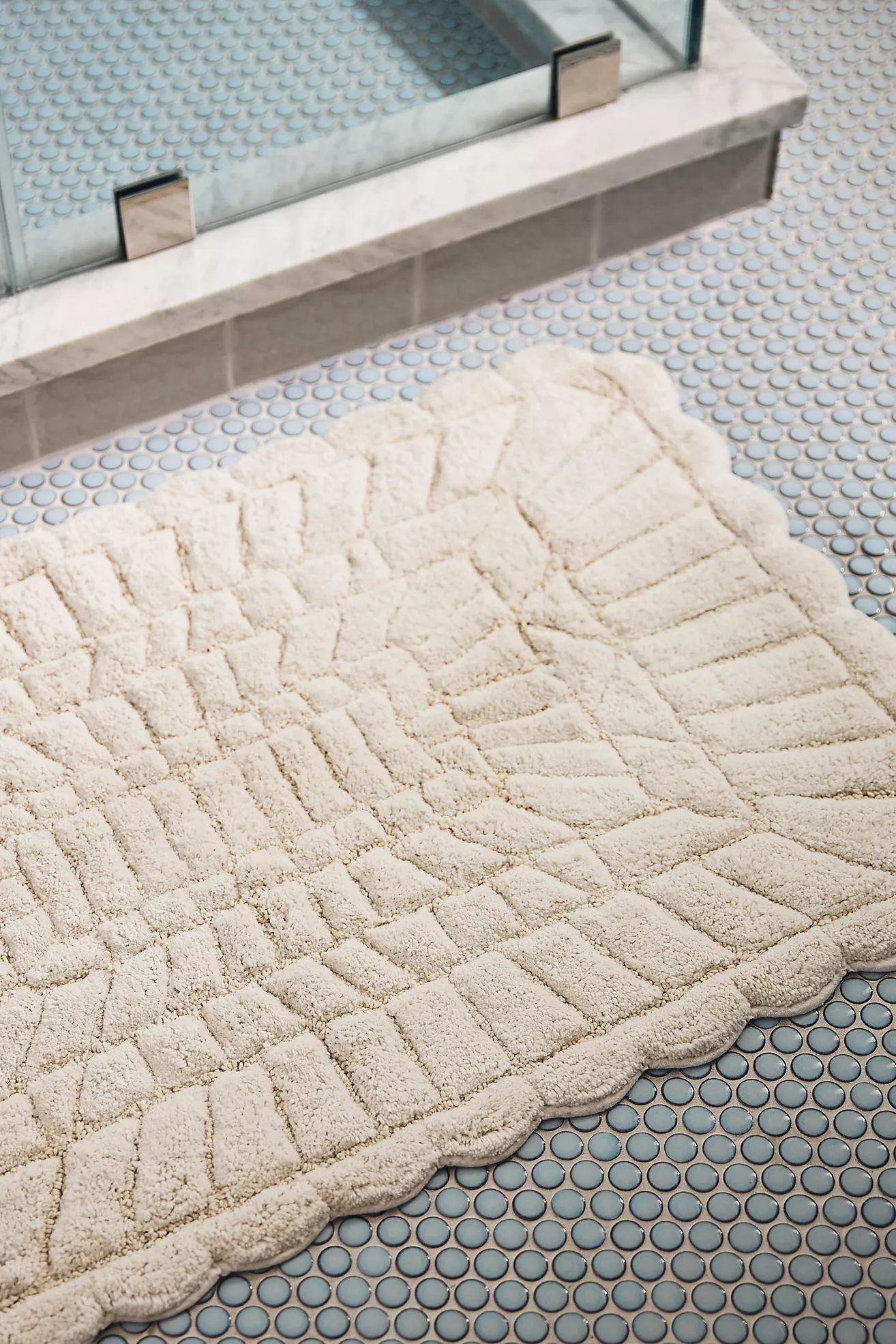 Hand-Tufted Leighton Bath Mat | Anthropologie (US)