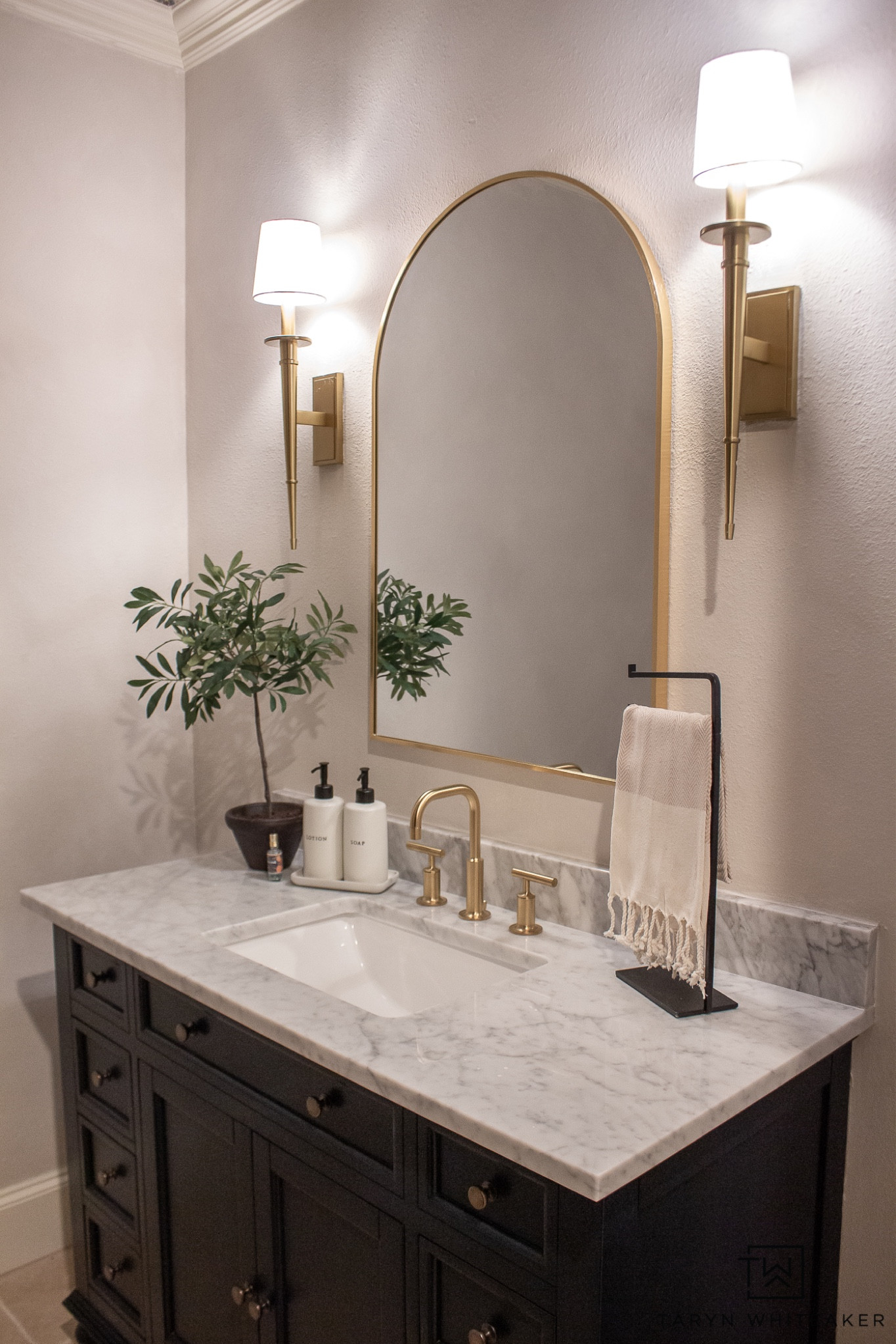 Quick bathroom refresh! Linking all the fixtures and decor… there are some great budget friendly options too! 

#LTKhome #LTKfindsunder100