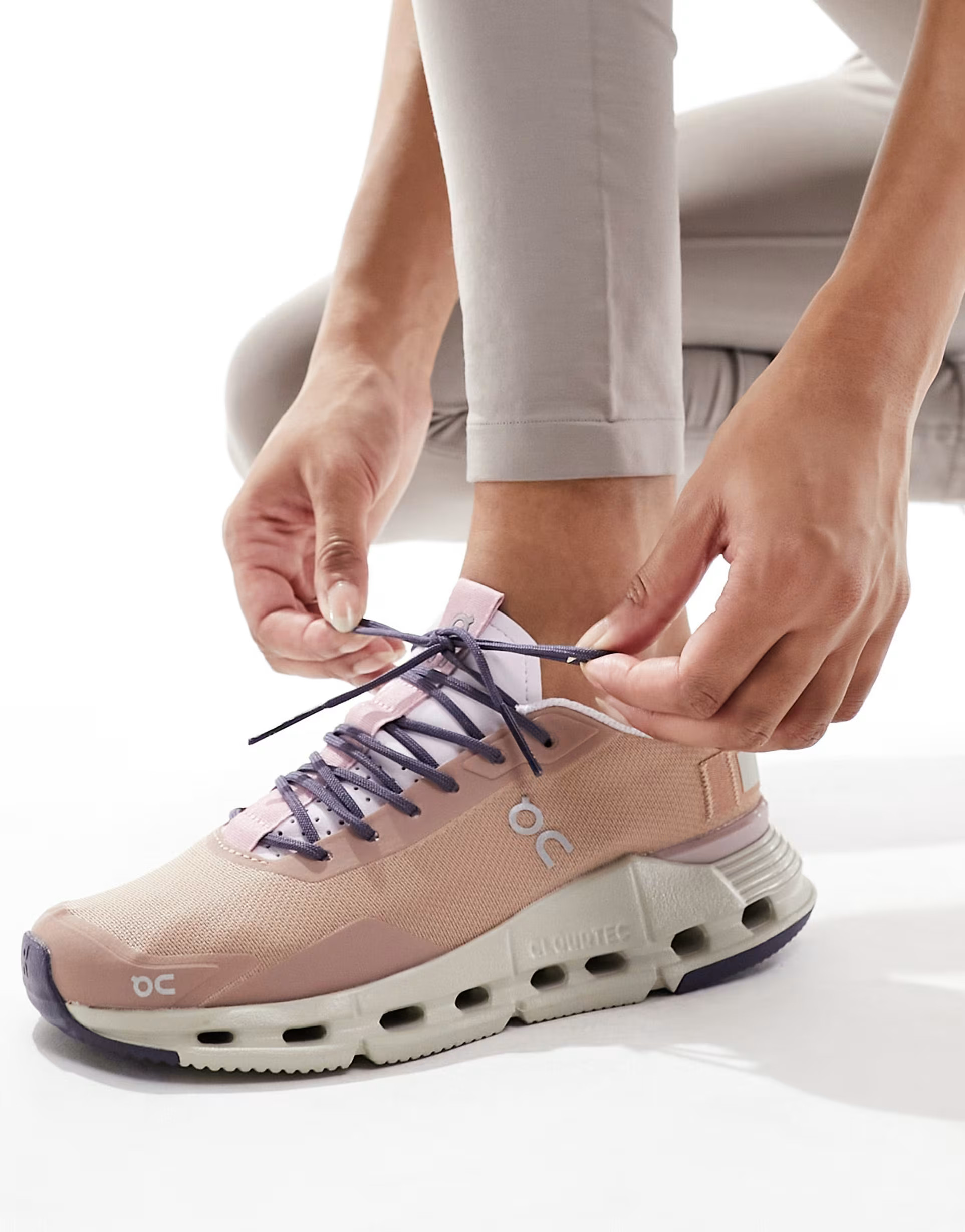 ON Cloudnova Form trainers in rose brown and orchid | ASOS (Global)