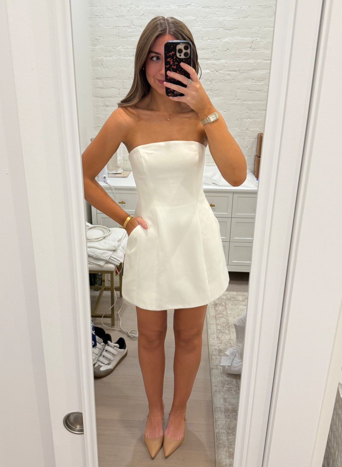 White cocktail dress + pockets!!! 
