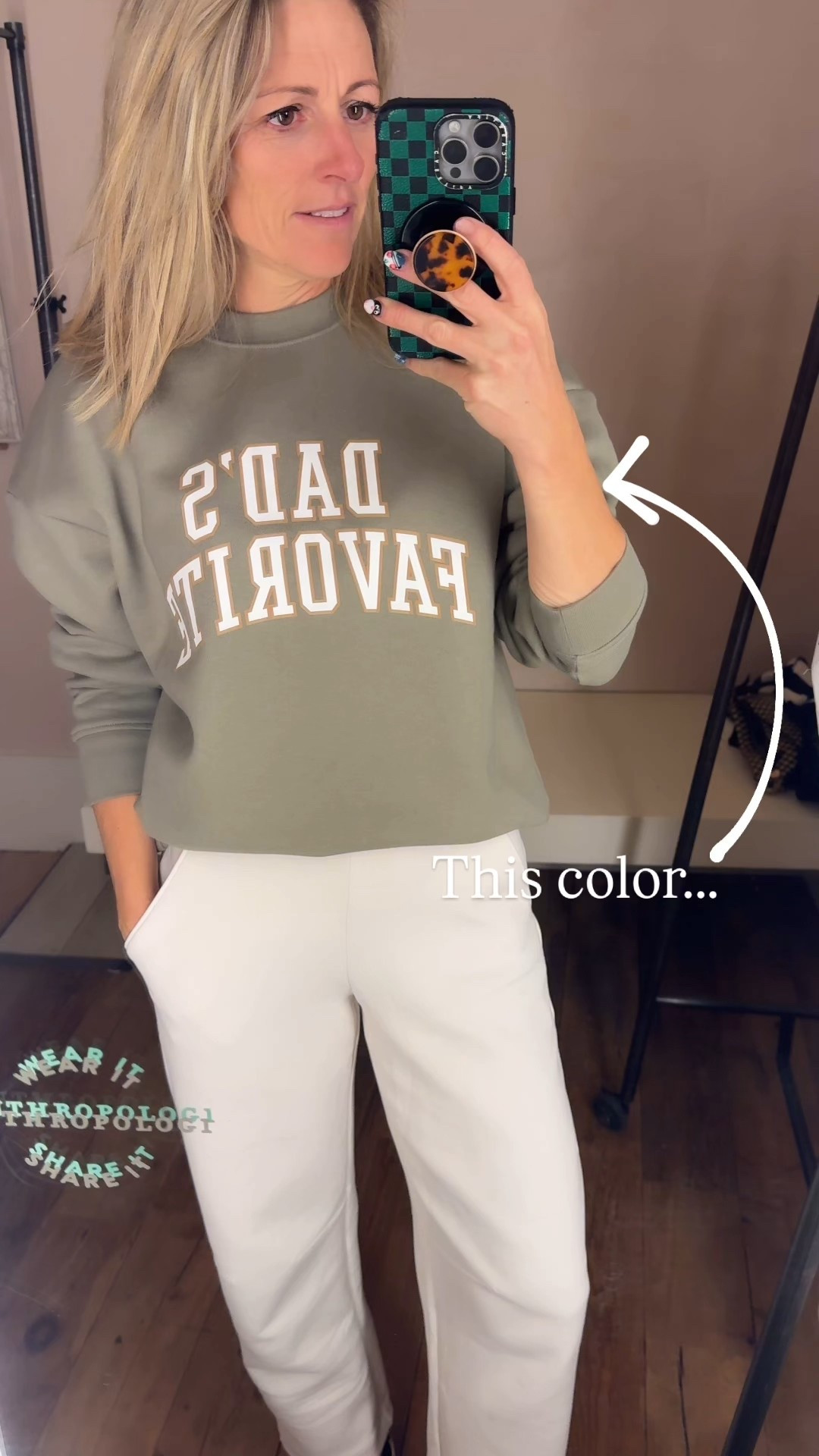 Still unsure if I’m dad‘s favorite, but I love this crewneck sweatshirt. The sage color is on point. And I’ve been living in these knit barrel style pants that are insanely comfortable.

#LoungeOutfit #weekendOutfit #MomOutfit

#LTKTravel #LTKOver40 #LTKmomlife