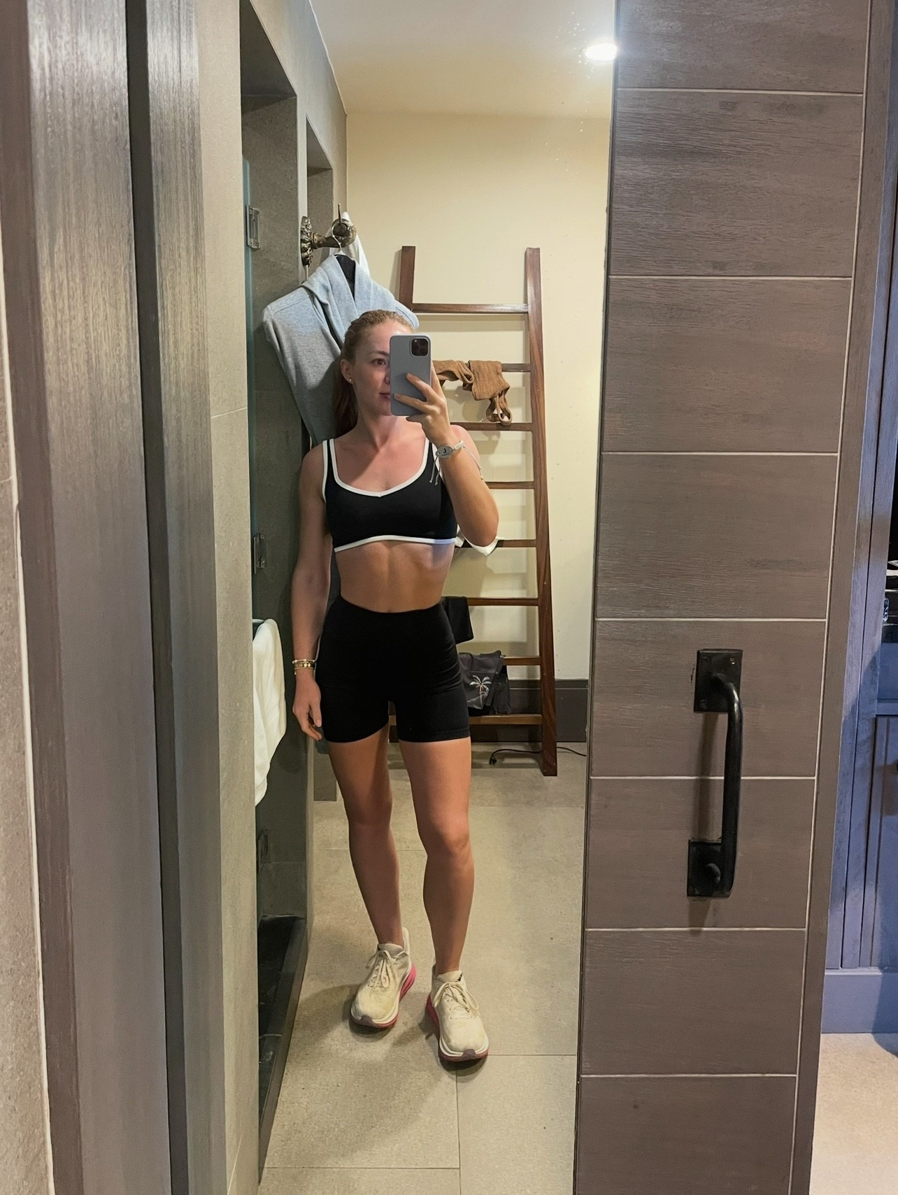 Abercrombie YPB workout set !!! 

#LTKSeasonal #LTKSaleAlert #LTKActive