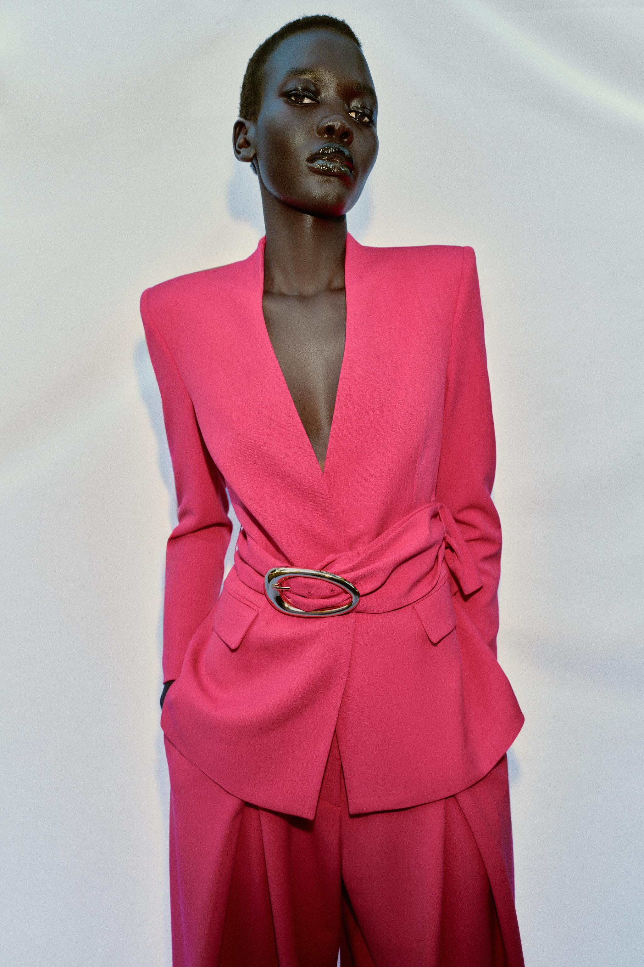 BLAZER WITH SHOULDER PADS AND BELT | Zara UK