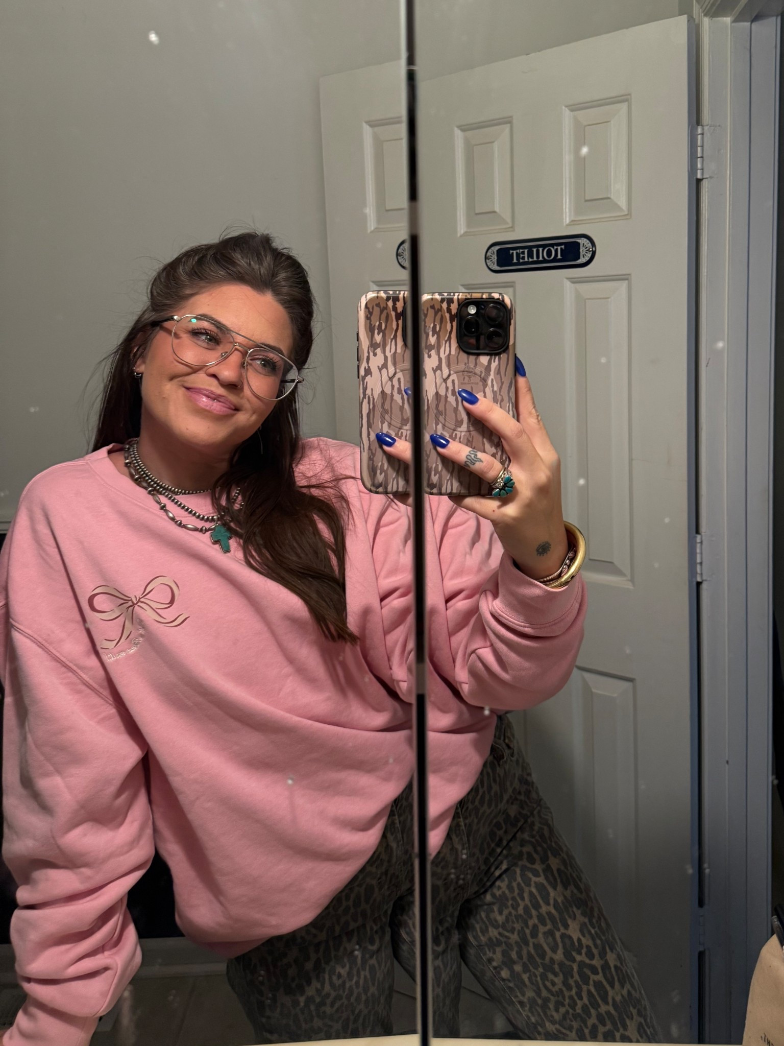 Leopard jeans 🐆 can elevate any outfit! And some are under $100!

Leopard jeans. Cheetah jeans. Leopard print. Cheetah print. Pattern jeans. Comfy jeans. Leopard pants. Cheetah pants. Leopard print jeans. Cheetah print jeans. Fall trend. Winter trend. Trendy jeans. Trendy pants. 

#LTKHoliday #LTKFindsUnder100 #LTKootd